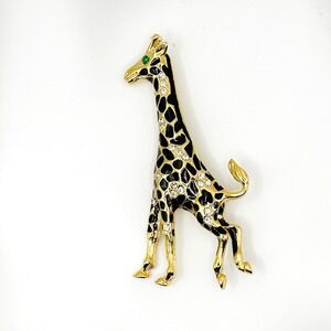 Giraffe Brooch Enameled Emerald Eye Gold Tone 3‎ inches Pin Animal Zoo